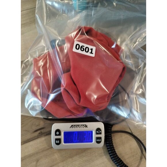 Christi and Jill Red 100% Silk Crew Neck Short Sleeve Blouse - Picture 13 of 13